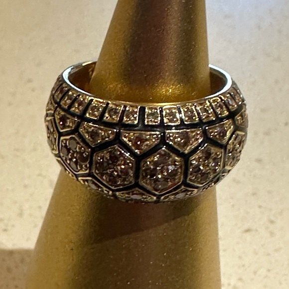 Roberto Coin Jewelry - Roberto Coin 1.05 Carat Champagne 
Diamonds black Enamel yellow gold band ring.